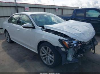  Salvage Volkswagen Passat