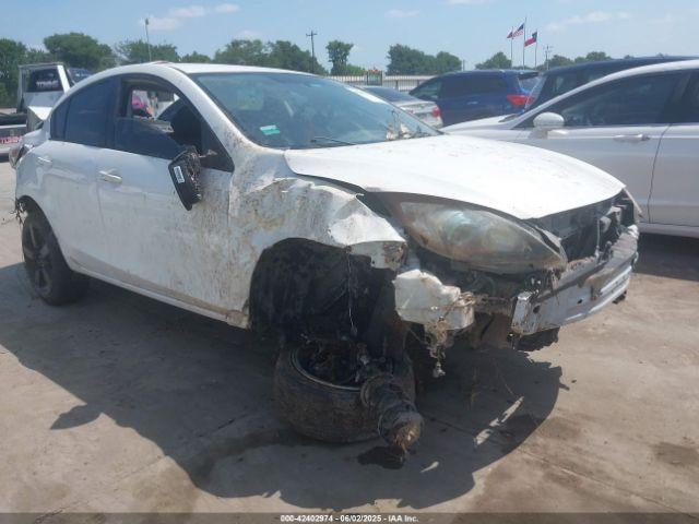  Salvage Mazda Mazda3