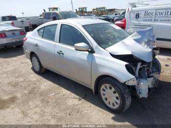  Salvage Nissan Versa