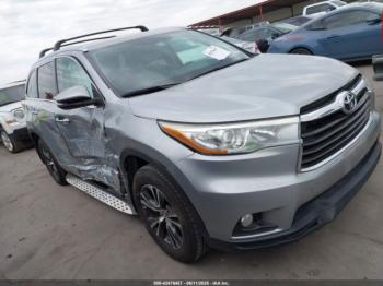  Salvage Toyota Highlander