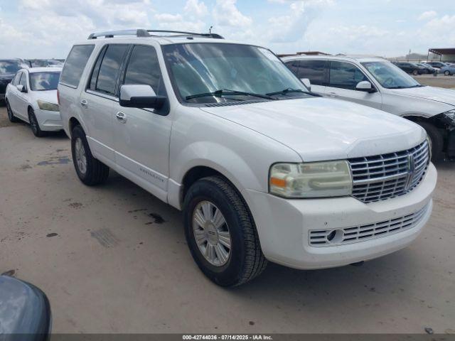  Salvage Lincoln Navigator