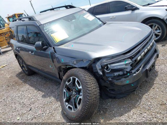  Salvage Ford Bronco