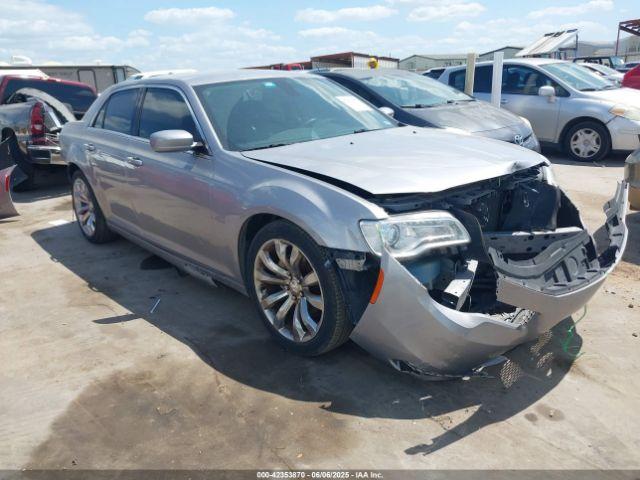  Salvage Chrysler 300