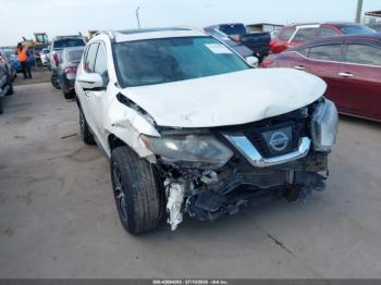  Salvage Nissan Rogue