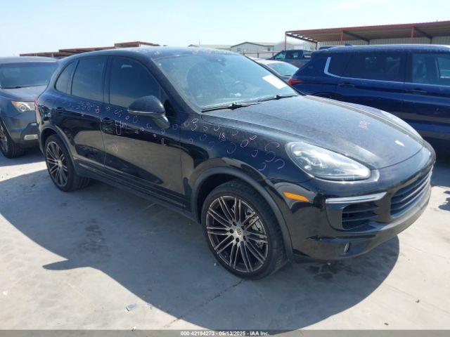  Salvage Porsche Cayenne