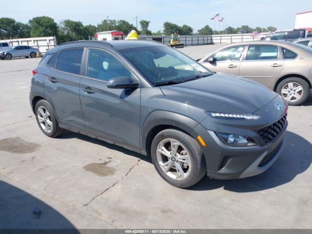  Salvage Hyundai KONA