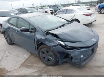  Salvage Toyota Prius