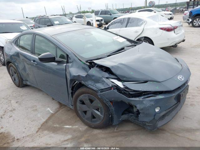  Salvage Toyota Prius