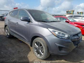  Salvage Hyundai TUCSON