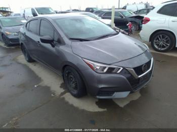  Salvage Nissan Versa