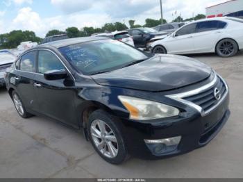  Salvage Nissan Altima