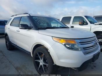  Salvage Ford Explorer