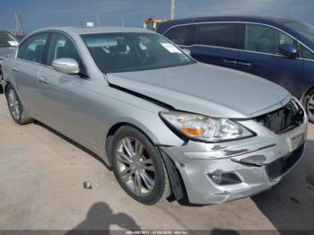  Salvage Hyundai Genesis