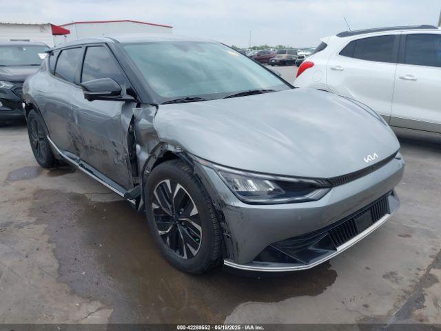  Salvage Kia EV6