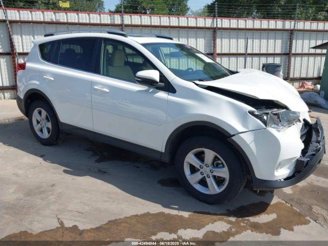  Salvage Toyota RAV4