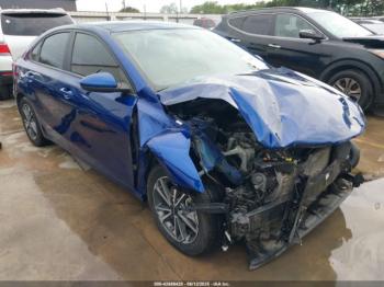 Salvage Kia Forte
