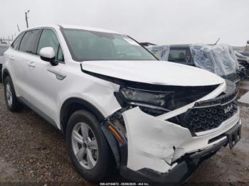  Salvage Kia Sorento