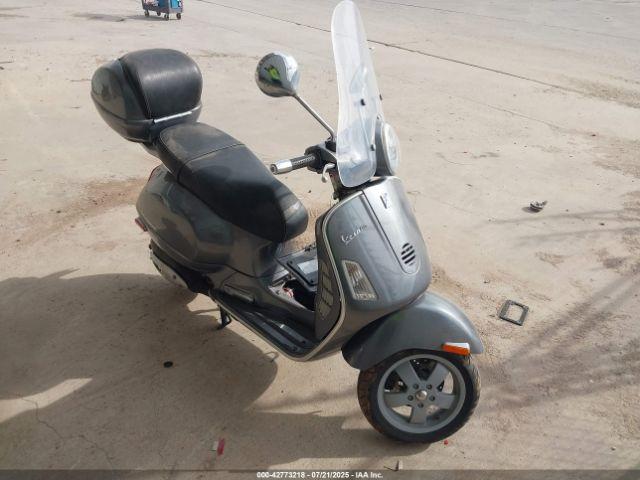  Salvage Vespa GranTurismo