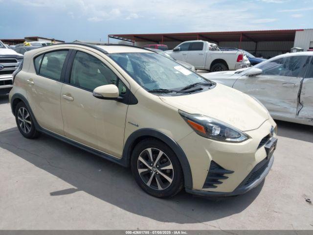  Salvage Toyota Prius c