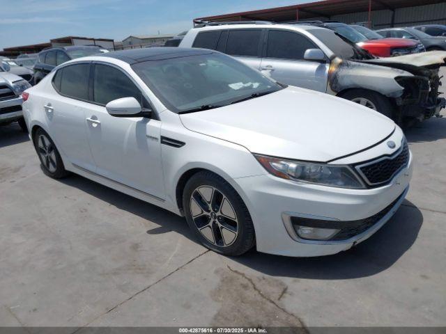  Salvage Kia Optima