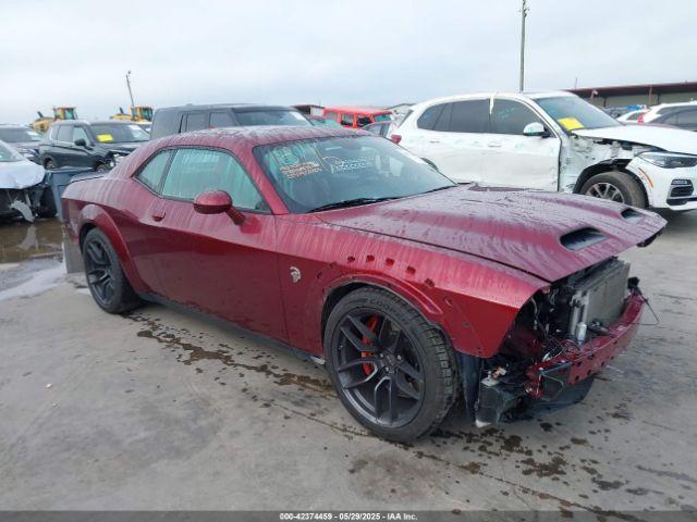  Salvage Dodge Challenger