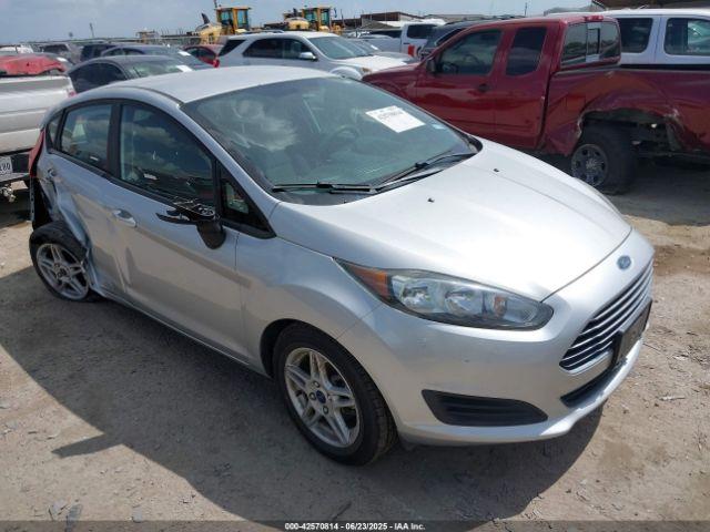  Salvage Ford Fiesta