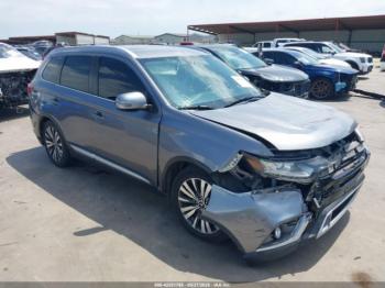  Salvage Mitsubishi Outlander