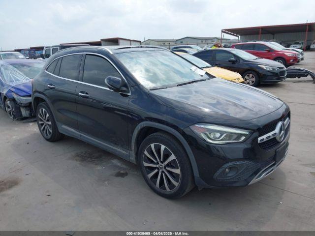  Salvage Mercedes-Benz GLA