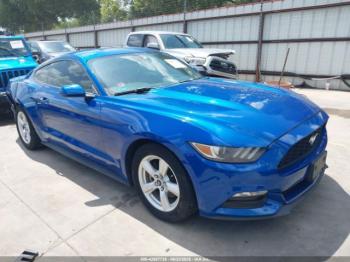  Salvage Ford Mustang