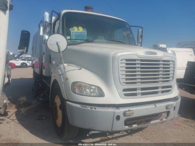  Salvage Freightliner M2