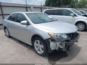  Salvage Toyota Camry