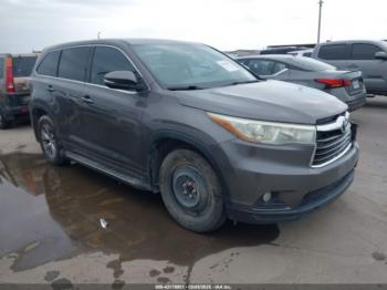  Salvage Toyota Highlander