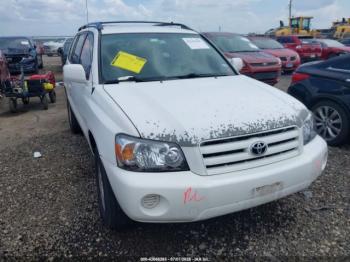  Salvage Toyota Highlander