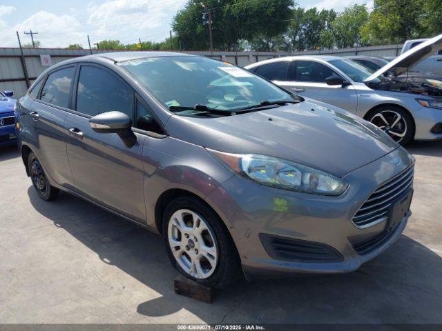  Salvage Ford Fiesta