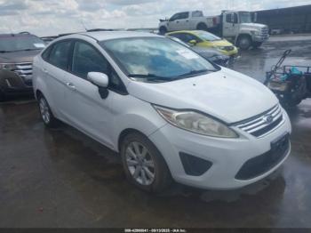  Salvage Ford Fiesta
