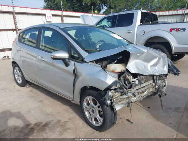  Salvage Ford Fiesta