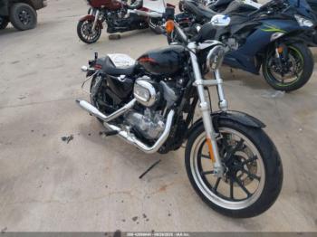  Salvage Harley-Davidson Xl883