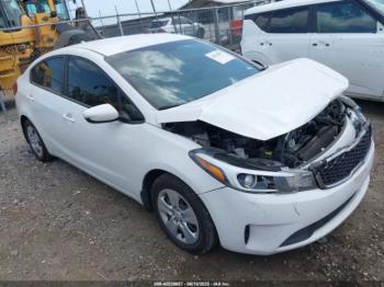  Salvage Kia Forte