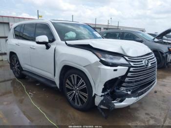  Salvage Lexus LX 600