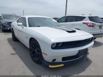  Salvage Dodge Challenger