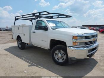  Salvage Chevrolet Silverado 2500