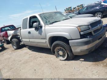  Salvage Chevrolet Silverado 2500