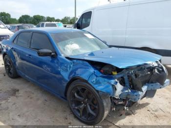 Salvage Chrysler 300