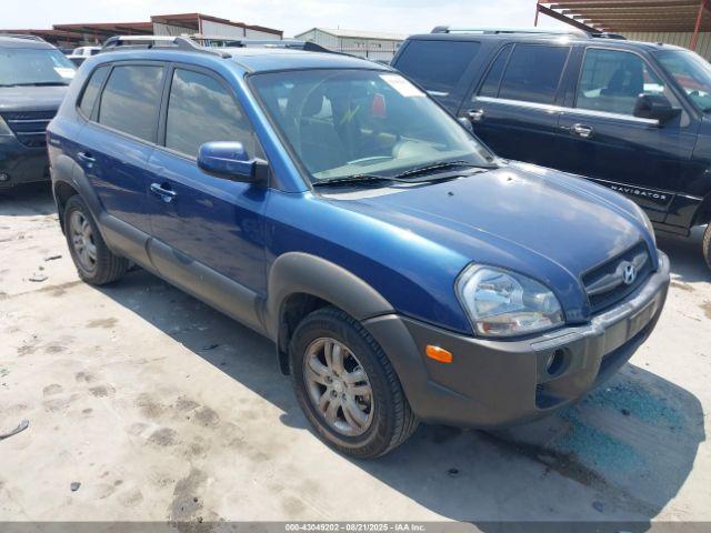  Salvage Hyundai TUCSON