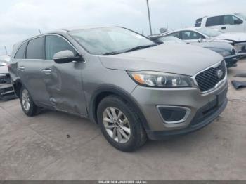 Salvage Kia Sorento
