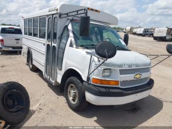  Salvage Collins Bus Express Cutaway