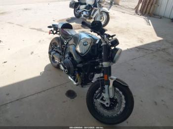  Salvage BMW R Nine T