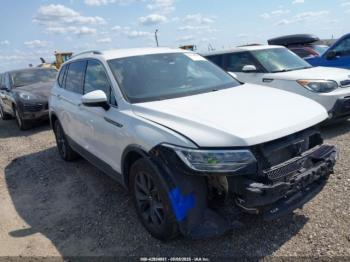  Salvage Volkswagen Tiguan