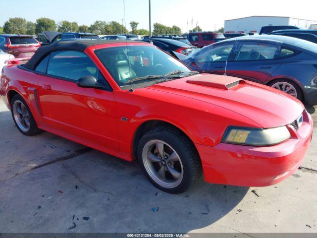  Salvage Ford Mustang