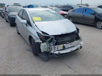  Salvage Toyota Prius